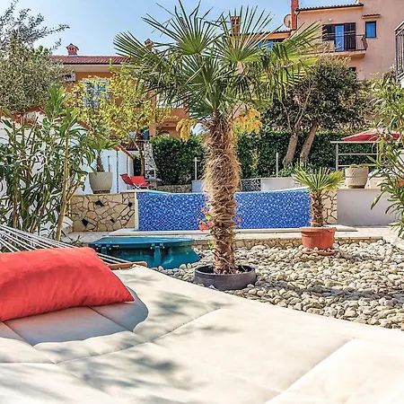 1 Bedroom In Banjole