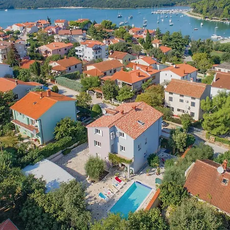 1 Bedroom Amazing In *